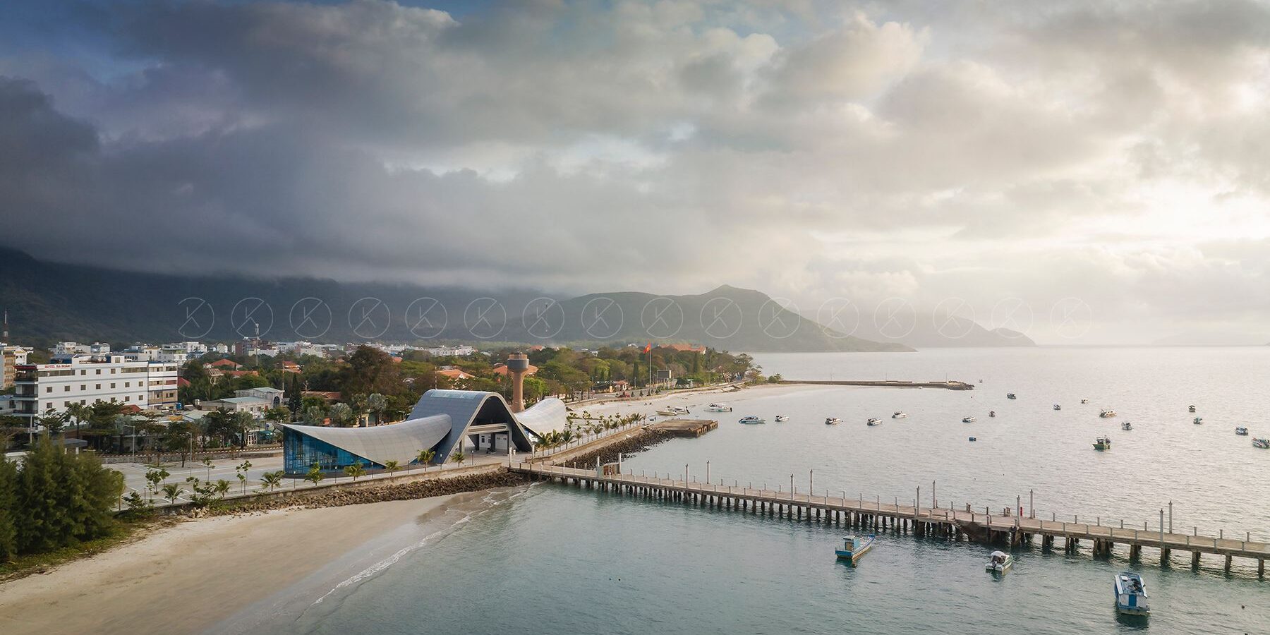 ben-tau-con-dao_0158_batch Bến tàu Côn Đảo trong buổi chiều