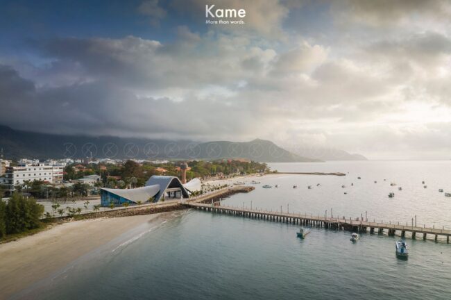 Bến tàu Côn Đảo trong buổi chiều