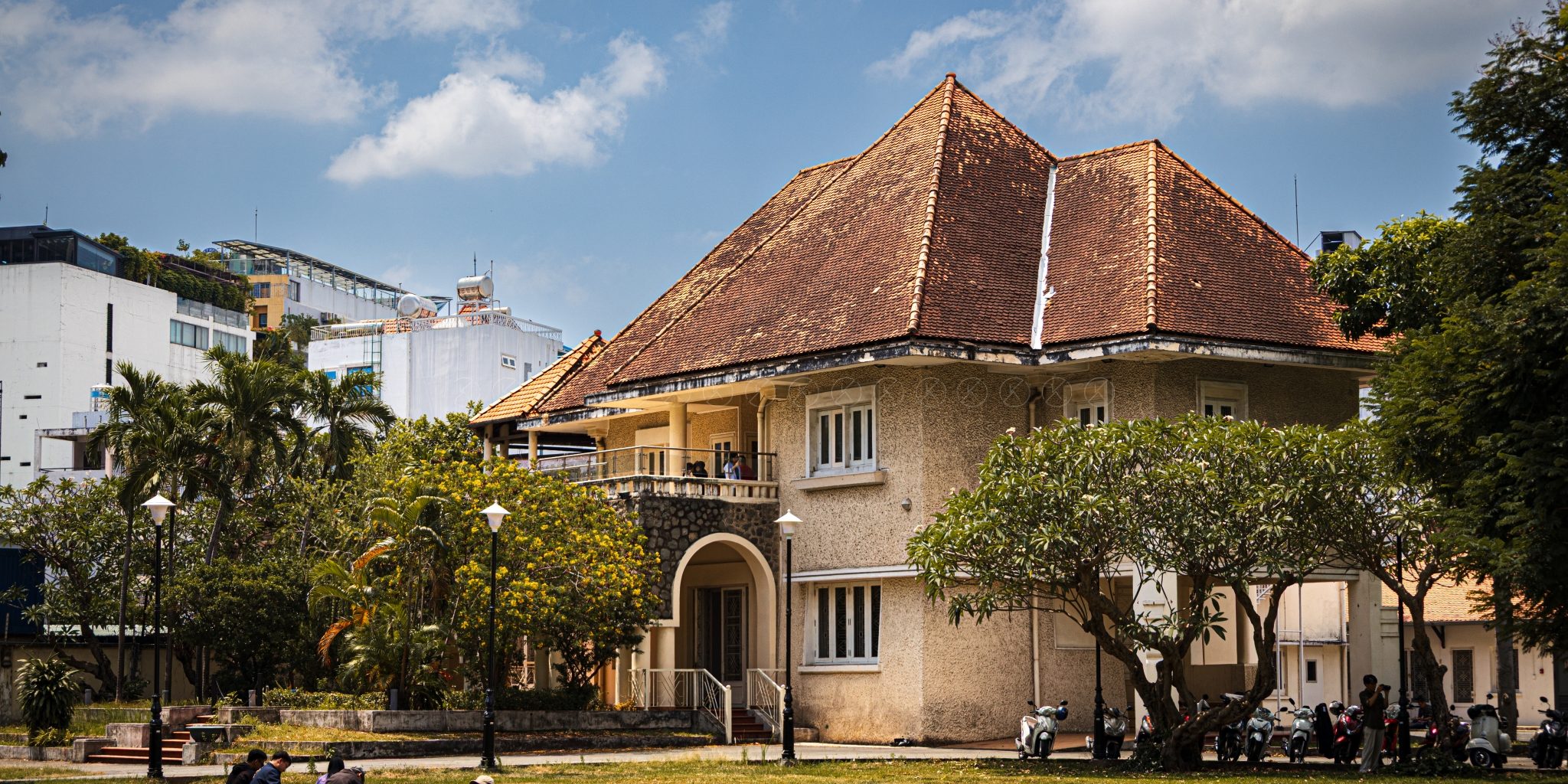 biet-thu-257-hoang-van-thu-kame_6 Toàn cảnh biệt thự 257 Hoàng Văn Thụ với kiến trúc Art Deco nhiệt đới tại Sài Gòn